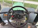 JD 6910 traktor