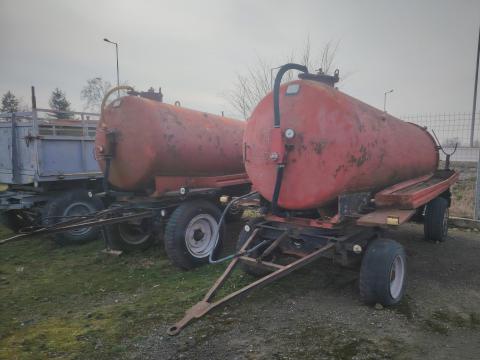 Detk 5 m³-es szippantó lejárt műszaki vizsgával Detk 5 m³-es szippantó lejárt műszaki vizsgával