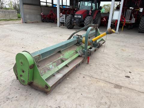 Kalapácsos szárzúzó, mulcsozó 4 m