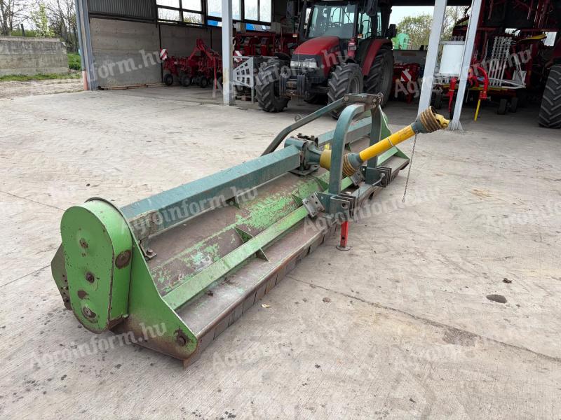 Kalapácsos szárzúzó, mulcsozó 4 m