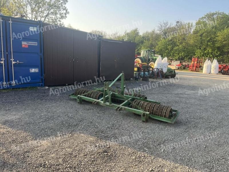 Müllner 3 m-es függesztett Cambridge henger