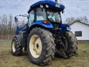 New Holland TD 95 traktor rakodóval, friss műszaki vizsgával, új első gumikkal, szép állapotban