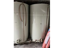 Műanyag borostartályok 6 db