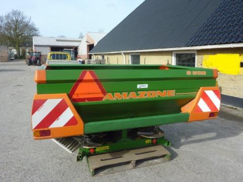 AMAZONE ZA-M 2000 LITERES KÉTTÁRCSÁS MŰTRÁGYASZÓRÓ,  MEGKÍMÉLT,  ÚJSZERŰ