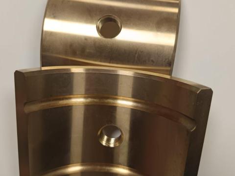 Támasztó bronz, F621849