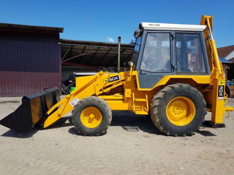 JCB 3CX.