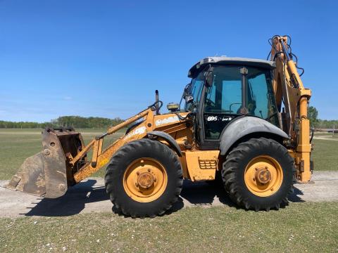 Case 695 Super R kombirakodó