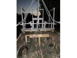 Eladó rácskonzol 46/50 (öntözés)