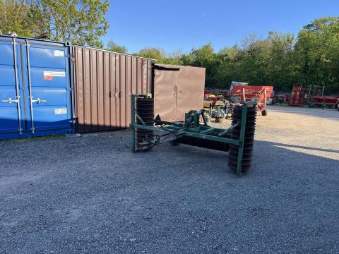 Müllner 360 vontatott Cambridge henger