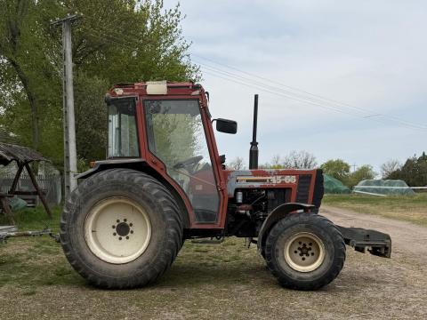 Fiat -New Holland 45 Le Traktor