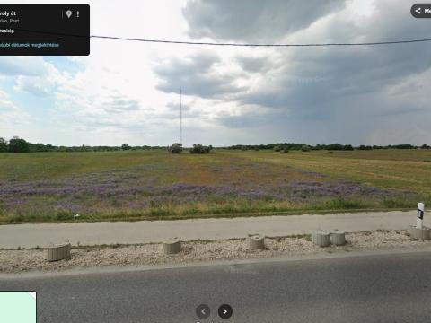 Szigetszentmiklós szántó betonút mellett