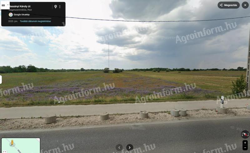 Szigetszentmiklós szántó betonút mellett