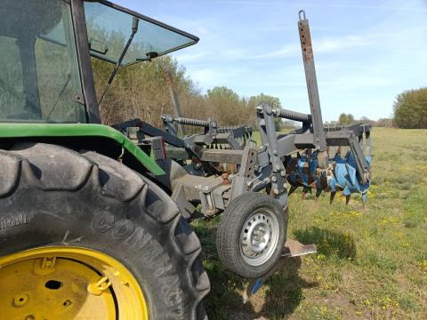 Sasform vakond IS2 mélylazító