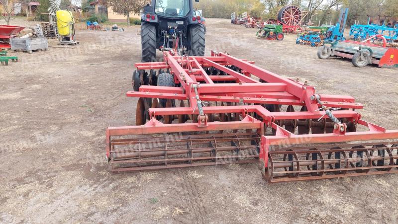 Eladó vontatott középnehéz tárcsa Metalwolf KVBT-3,2