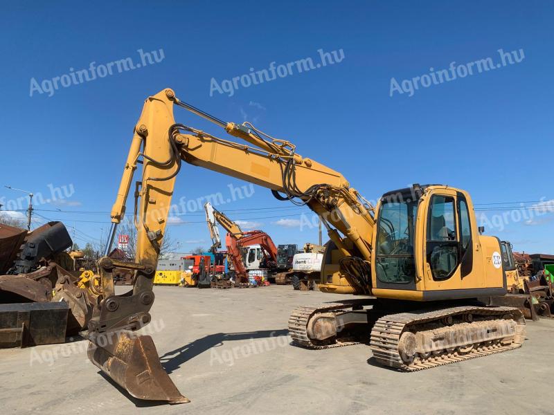 New Holland Kobelco E145 lánctalpas kotró
