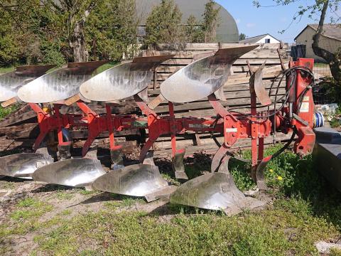 Pöttinger 4 fejes eke