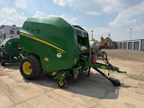 John Deere V451R bálázó,  190 óra