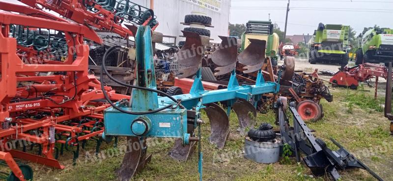 Kiskőrösi Agro-Line váltva forgató eke