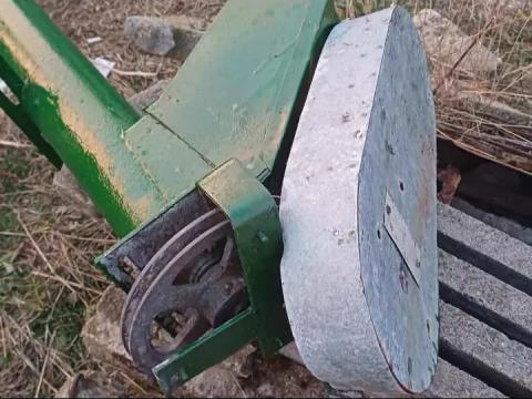 Takarmány behordó csiga