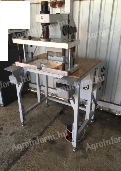 6 T-s prés excenter présgép
