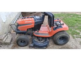 Fűnyíró traktor eladó