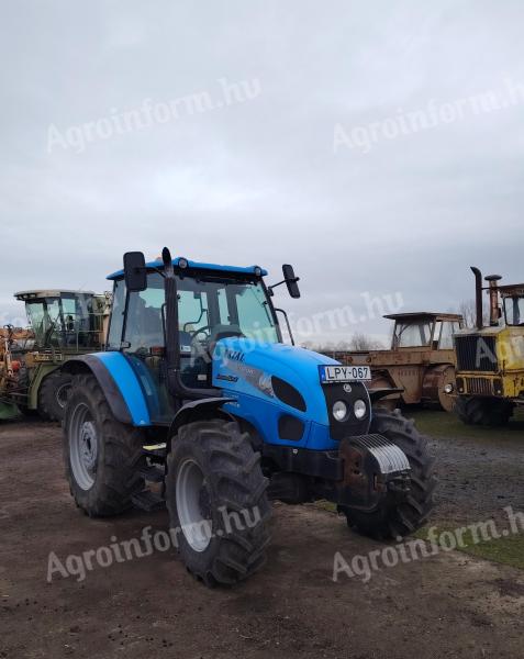 Landini Vision 100, 9500 üzemórával,  2 db új első gumival,  2010-es évjáratú