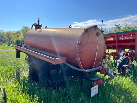 DETK 15 Szippantó Tartálykocsi