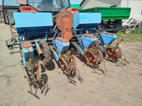 Négysoros vetőgép eladó