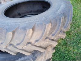 18,4R34 Belshina használt gumi