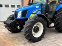 New Holland TL 90A traktor