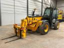 JCB 540-140 / 2022 / 5.597 h / Lízing 20%-tól
