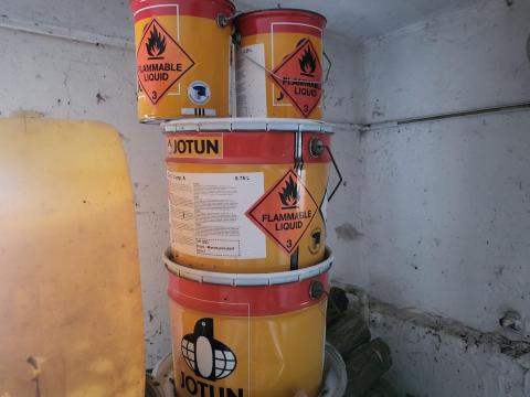 Festék 2 komponensű