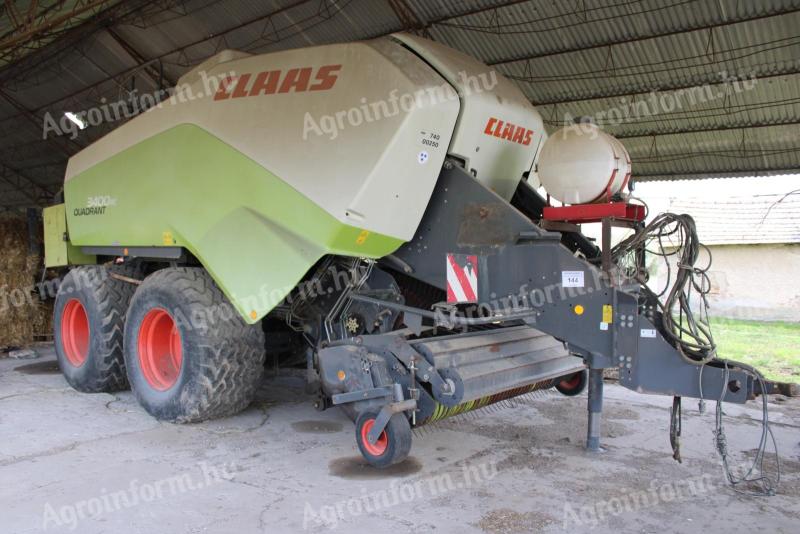 Claas QUADRANT 3400 RC bálázó