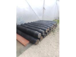 Műanyag kertészeti cserép