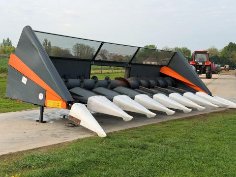 Újszerű NAS PSM-876 CS napraforgó adapter asztal