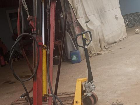 Szőlő csonkázó, tetejező