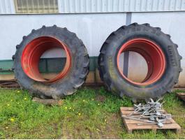 Eladó ikerkerék szett 520/85R38