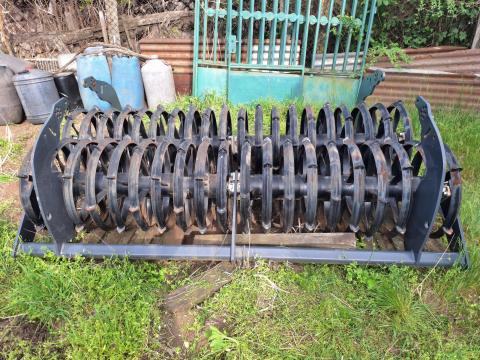 Eladó ékgyűrűs henger