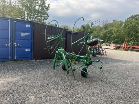 Stoll Z 550 rendkezelő, rendterítő-hidraulikus