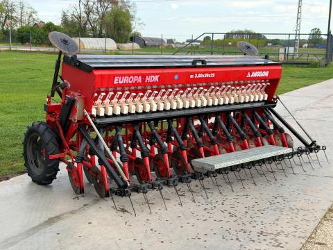 ANGELONI EUROPA HDK 300 gabona vetőgép