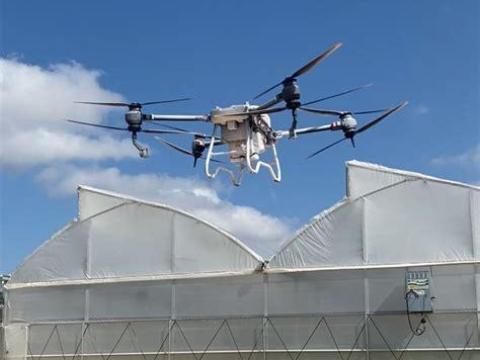 Fóliasátor és üvegház árnyékolás drónnal – gyors, hatékony megoldás