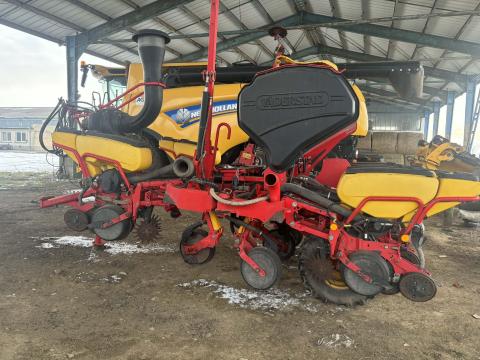 Väderstad Tempo 6 F szemenkénti vetőgép