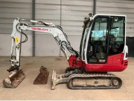 Takeuchi TB 230 / 2017 / 2.475 h / Lízing 20%-tól