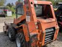 Locust 853 csúszókormányzású rakodó bobcat