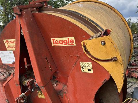 Tomahawk 5050 bálabontó aprító