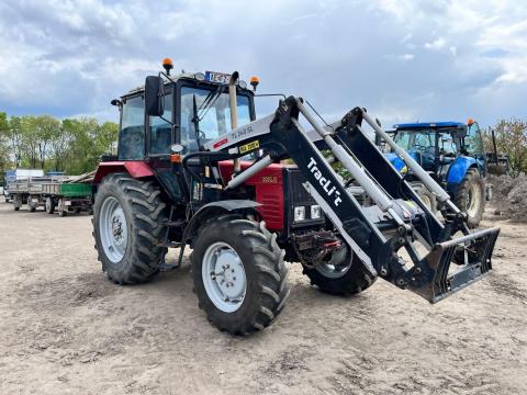 MTZ 892.2 Homlokrakodóval