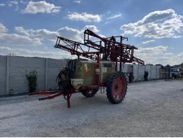 Rau 2100/21 vontatott szántóföldi permetező