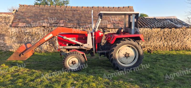 Steyr 430 homlokrakodós