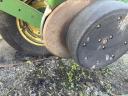 John deere 1750