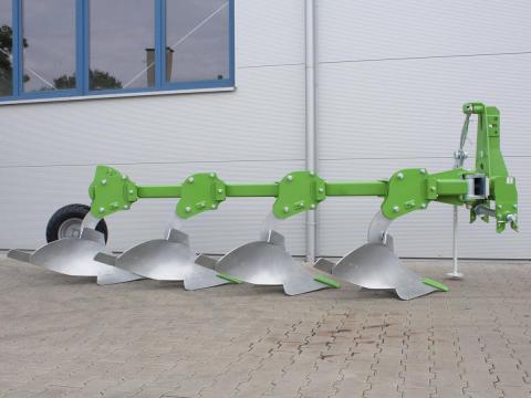 Új BOMET Libra egygerendelyes eke 30-38-45 cm fogásszélesség